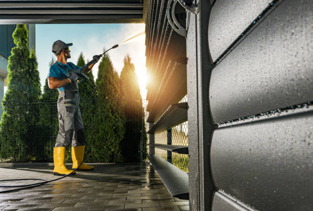 Best Sign and Awning Cleaning  in Briggs, OK